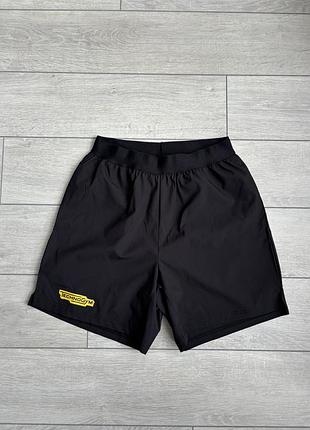 Спортивні шорти technogym shorts m размер спортивные шорты оригинал