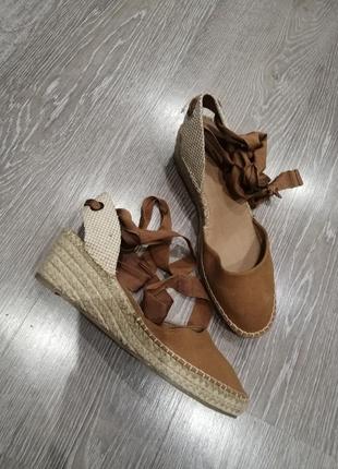 Босоножки эспадрильи