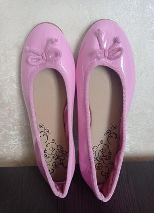 Мягкие новые балетки,туфли на низком ходу.