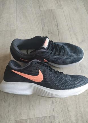 Кроссовки nike, оригинал