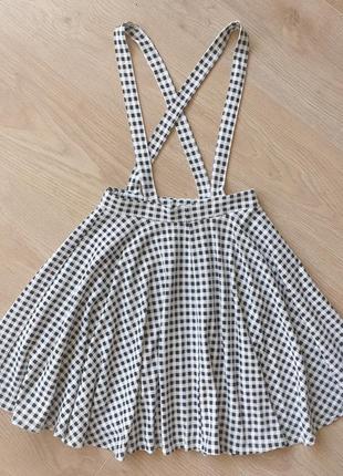 Юбка в клетку на бретелях