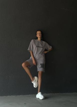 Костюм gta гарної якості сірий шорти та футболка2 фото