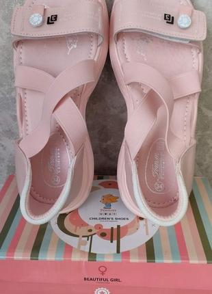 Новые! tom.m босоножки модные кожаные.34 г.