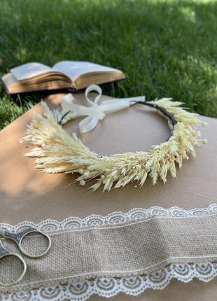 Елегантний вінок з жита та сухоцвіту з регульованою стрічкою
