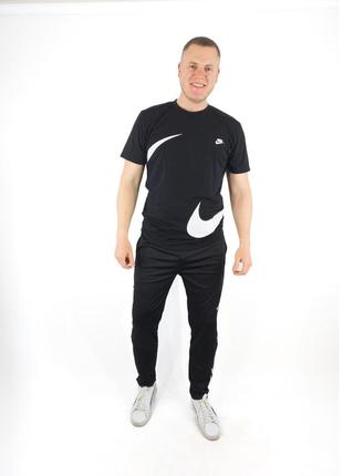 Спортивный костюм nike, штаны + футболка