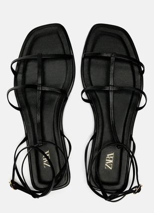 Босоніжки шкіряні zara