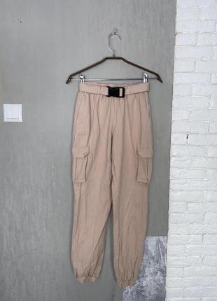 Штани брюки карго prettylittlething, xs
