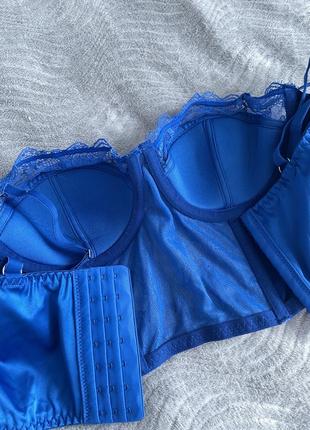 Шикарный кружевной корсет бюст 80д