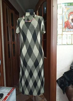 Платье новое,ромбами,вискоза,р.48,46,44,китай ц.250 гр