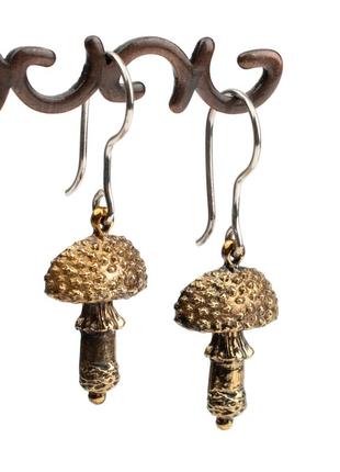 Сережки мухомори бронза