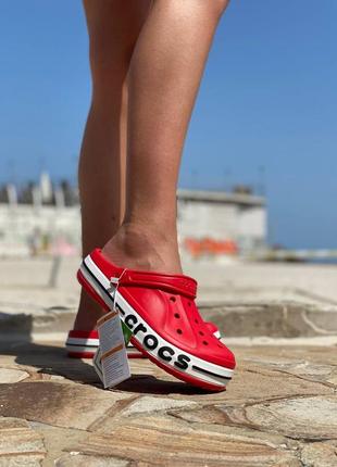 Женские шлепанцы crocs red logo <unk> smb
