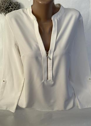 Базовая белая блуза с замком prjmark