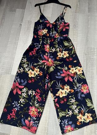 Комбинезон бриджи цветы