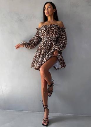 Леопардова міні сукня з обʼємною спідницею  на підкладці та рукавами воланами5 фото