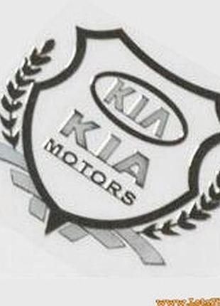 Авто значок kia motors наклейка на машину авто наклейки значки марки машин на кузов бампер скло двері капот крила багажник