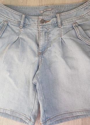 Шорты на подростка девочку на 14-15 летДжинс