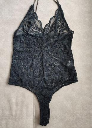 Черный боди кружевной prettylittlething 40 размер
