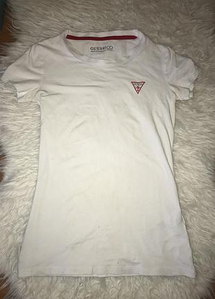 Футболка guess