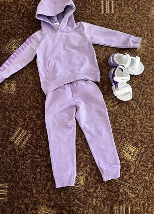 Спорт костюм