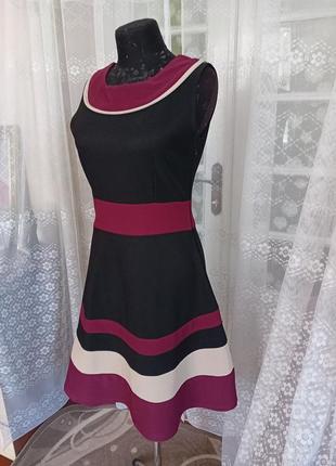 Оригинальное платье фирмы apricot 14 (l) размера.