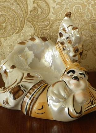 Пепельница "охотник с собакой в засаде" позолота 1 сорт мусиенко киев