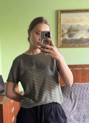 Футболка в смужку