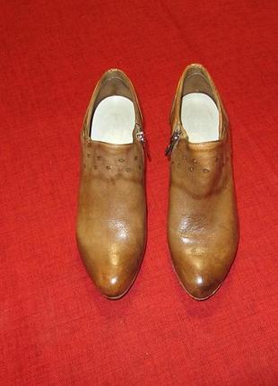 Calzoleria corvari hand made italy женские кожаные туфли италия