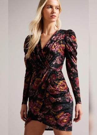 Очень интересное фирменное платье от ted baker 95% вискоза9 фото
