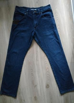 Джинсы wrangler riggs размер 34/34, состояние отличное.