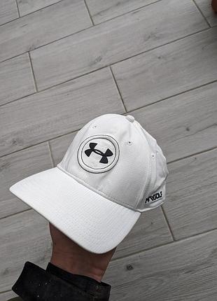 Кепка under armour