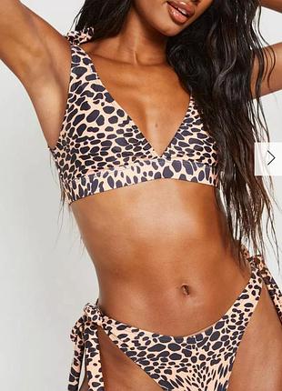 Гарний роздільний купальник 👙