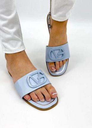 Стильные женские шлепанцы