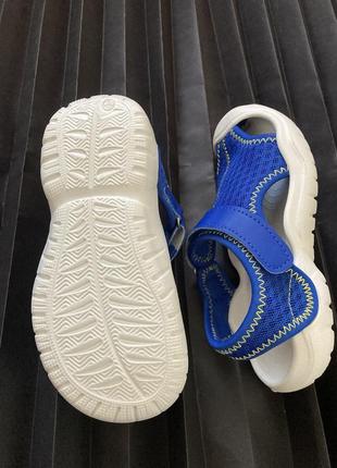 Легкие детские босоножки5 фото