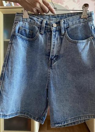 Джинсові шорти