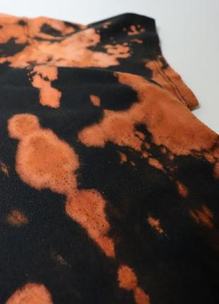 Жіноча ексклюзивна кастомна оверсайз футболка levi’s big logo tiedye. оригінал. велике лого. american vintage y2k oversize stussy zara h&m 37-38 5019 фото