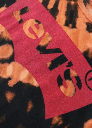 Жіноча ексклюзивна кастомна оверсайз футболка levi’s big logo tiedye. оригінал. велике лого. american vintage y2k oversize stussy zara h&m 37-38 5014 фото