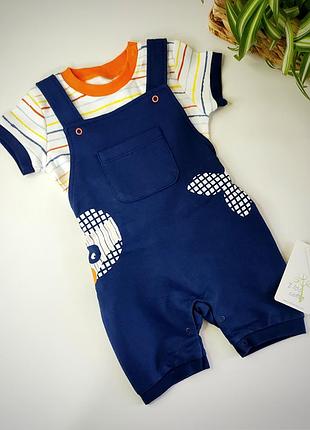 Комплект, костюмчик: комбинезон и футболка