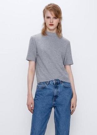 Укороченные футболки топы с высоким воротом водолазки от zara