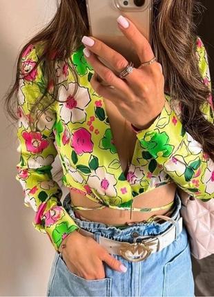 Класний топ блуза zara квітковий принт