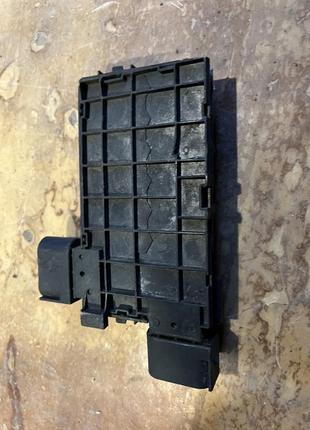 Акумуляторний блок запобіжників чері елару чері елара chery elara оригінал бу розбірка
