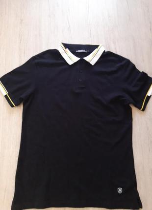 Футболка для молодого человека 14-15 лет.изготовлена в италии.