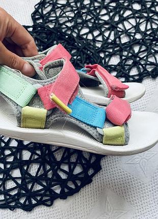 Спортивні босоніжки 🎀