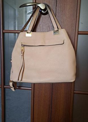Кожаная бежевая сумка