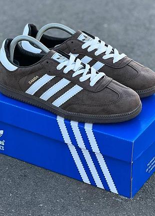 Кросівки adidas