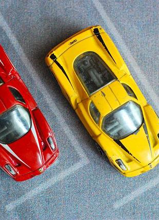 Комплект моделей hot wheels enzo ferrari