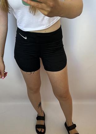 Шорти nike