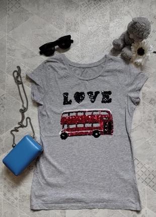 Футболка  love 💕з паєтками