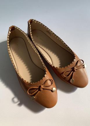 Жіночі шкіряні балетки dorothy perkins