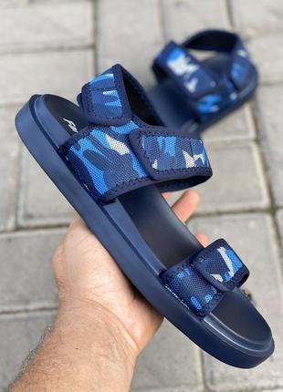 Сандали босоніжки camo