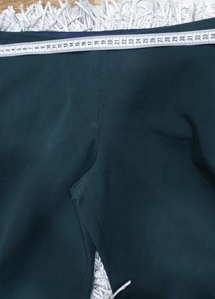 Шикарние женские брюки зауженные зеленые cos.4 фото